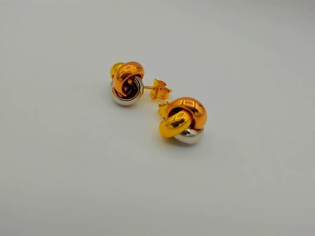 BOUCLES D OREILLES EN OR 14KT