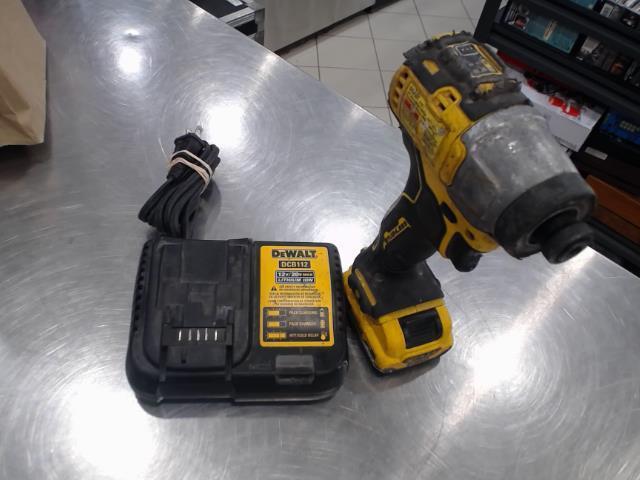 Kit drill impact avec chargeur, batterie
