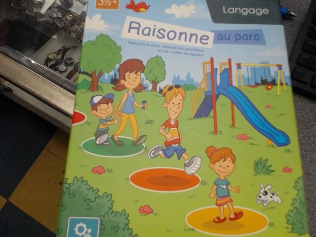 Raisonne au parc