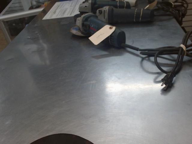 Grinder bosch filaire
