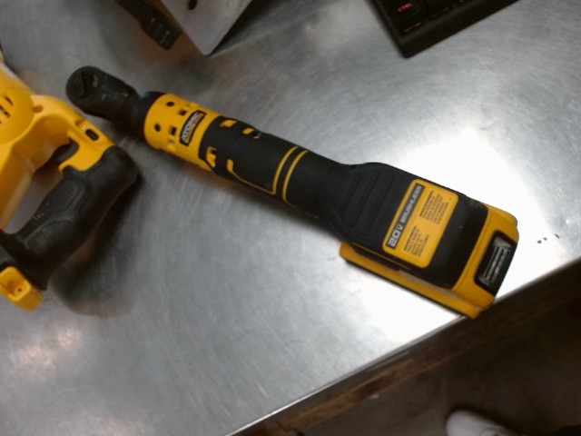 Ratcher dewalt avec batt