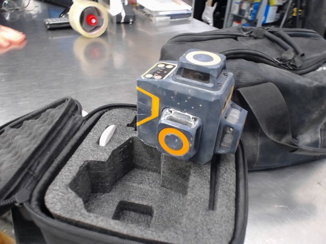 Niveau laser vert 360 cigman dans case