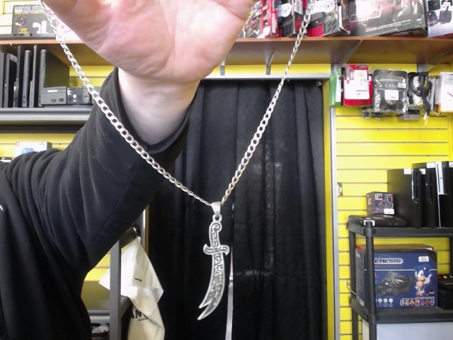 Chaine avec pe en argent 14.9g