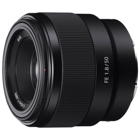 Fe 50mm f/1.8 full-frame portrait prime