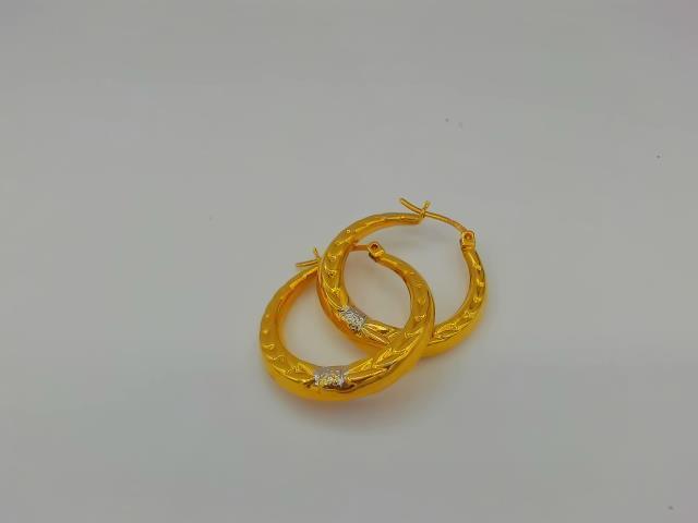 BOUCLES D OREILLES EN OR 10KT