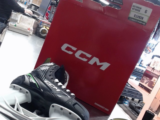Ccm skate size 9