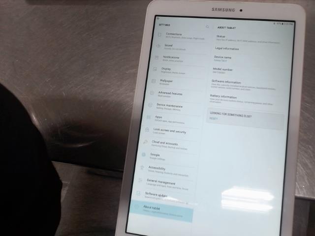Tablette samsung 16gb no chrg/case
