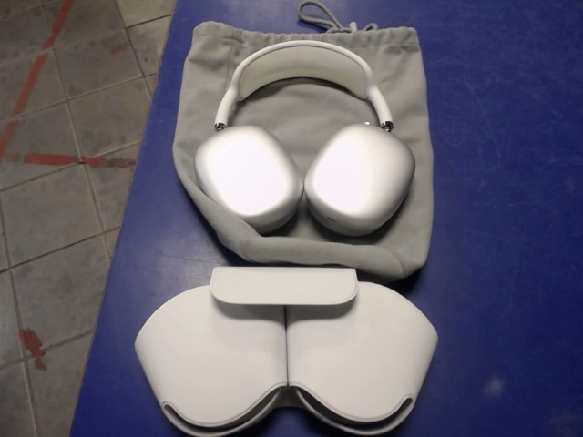Airpods max dans pochette