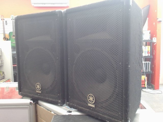 Ensemble de 2 haut parleur 600w