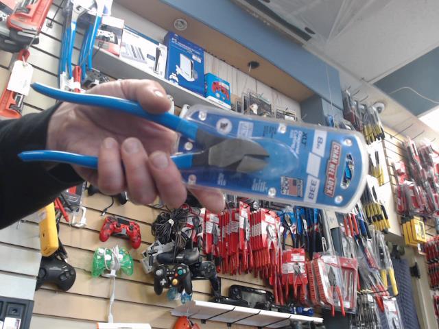 Pliers