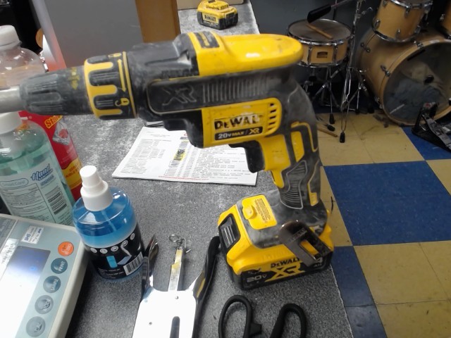 Drill +battery
