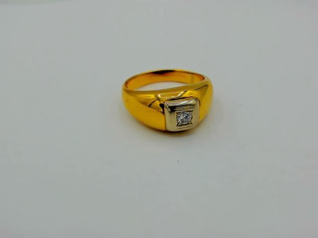 BAGUE EN OR 10KT AVEC DIAM 