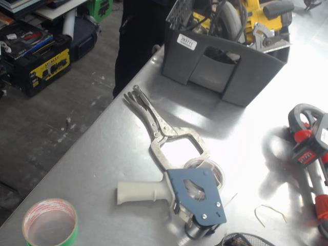 Vise grip