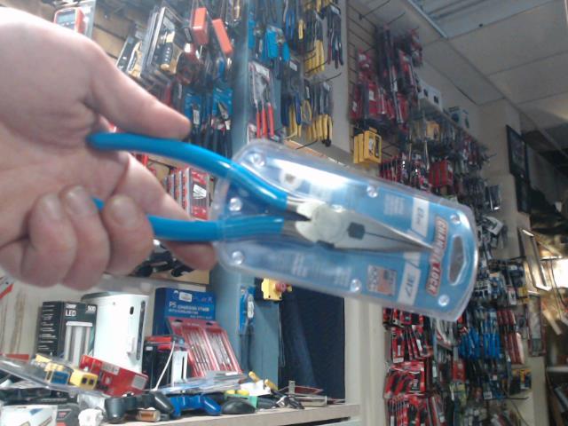 Plier