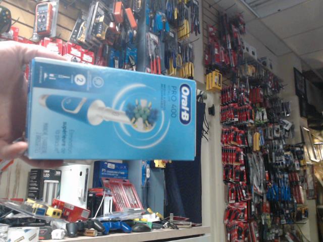Elec toothbrush