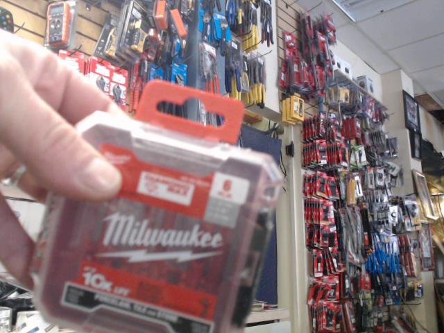 Drill bit