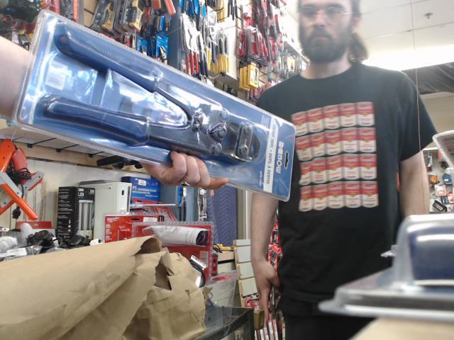 Crimp tool plomberie