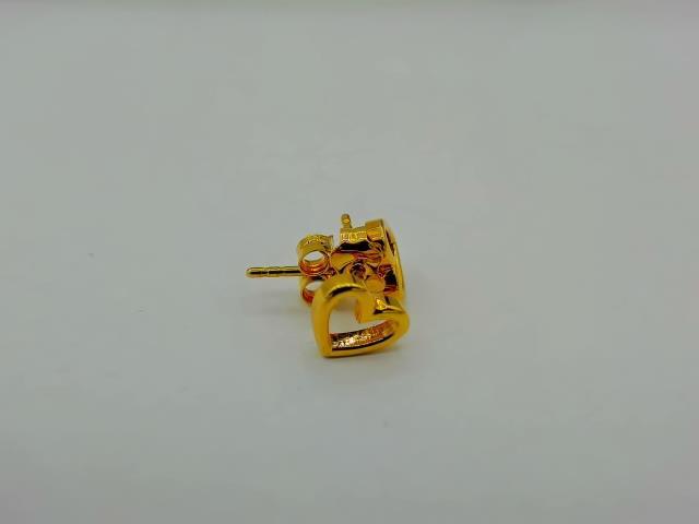 BOUCLES D OREILLES EN OR 10KT