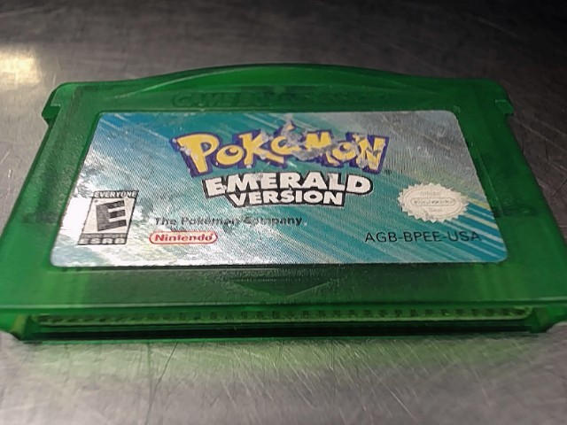 Pokemon emerald version
