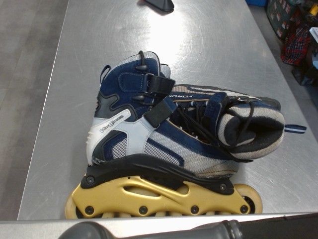 Chaussure a roullette