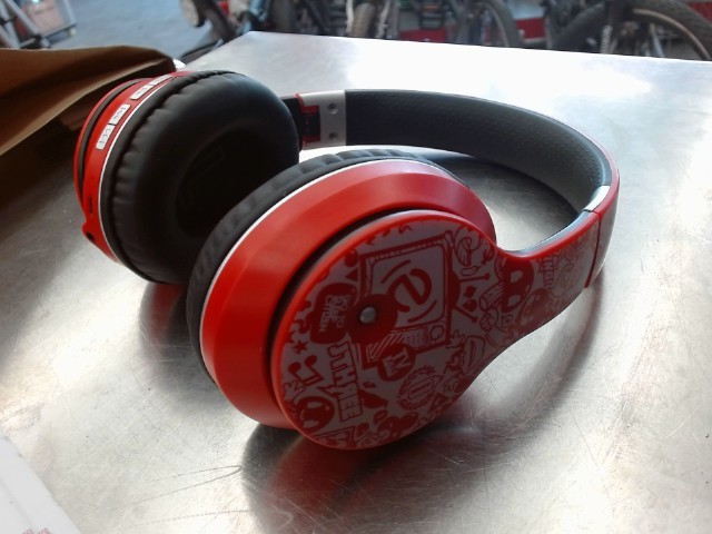 Headphone