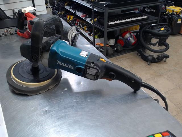 Buffeur makita filaire