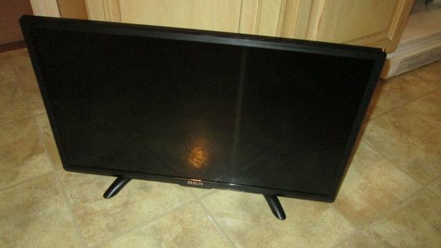 Tv 24 po rca en boite avec lecteur dvd
