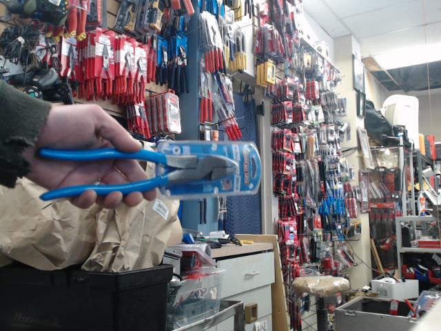 Pliers 9.5 369