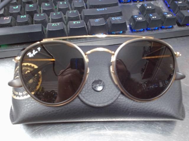 Lunette de soleil polarized