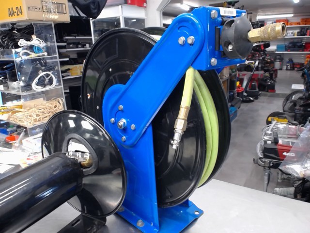 Hose reel mastercraft 75ft