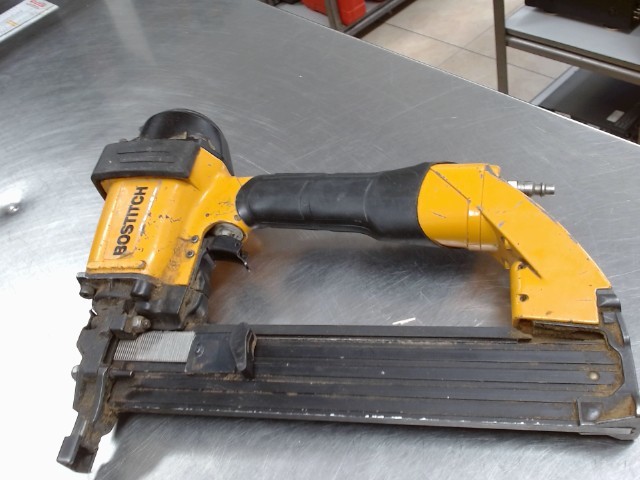 Cloueuse 16 gage bostitch