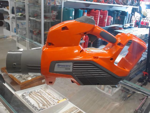 Husqvarna 320ib blower