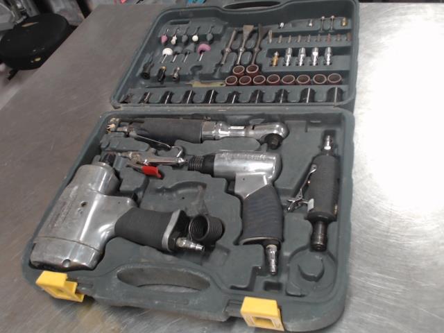Kit 4 outils air+acc dcase