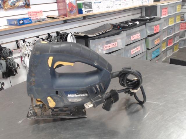 Scie sauteuse electrique