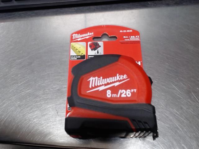 Tape a mesurer 8m/26ft milwaukee