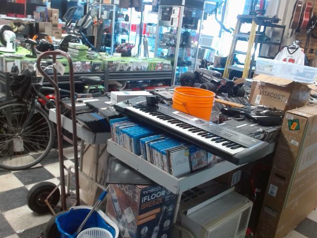 Keyboard 61 touche+ power supp