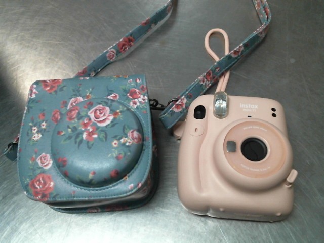 Instax mini 11 avec etui