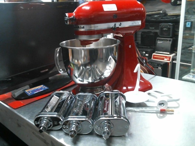 Kitchen aid mixer rouge avec acc