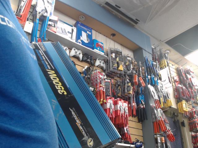 Power inverter