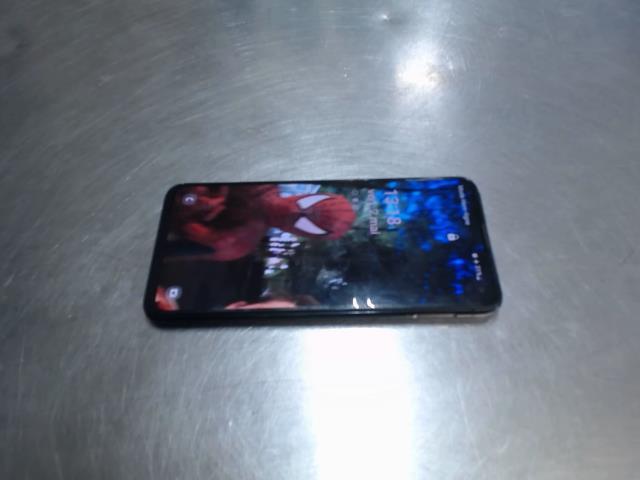 Cellulaire 128g