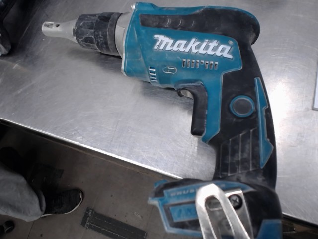 Screwgun makita 18v tool only