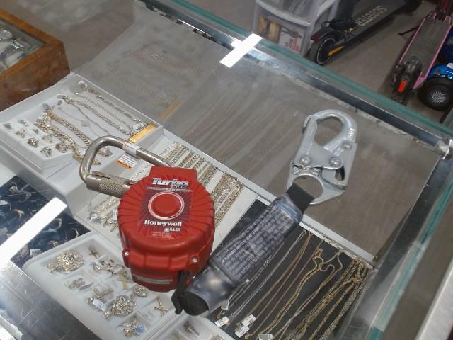 T personal fall limiter honeywell 6 feet