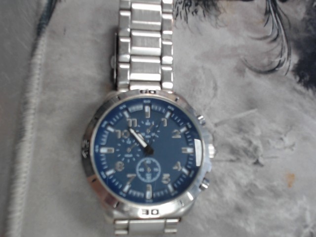 Montre tck bracelet plastique