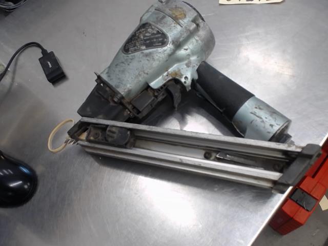 Nail gun hitachi