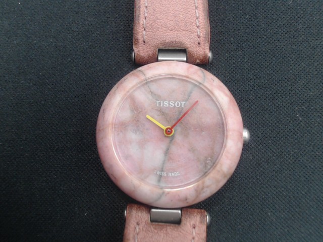 Montre quartz en roche