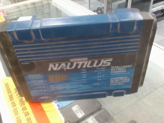 Chargeur de batterie motomaster