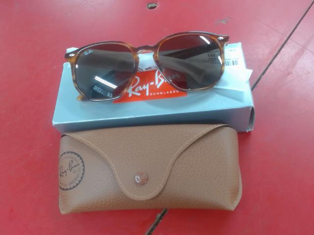 Lunette soleil brune unisexe neuve+etui