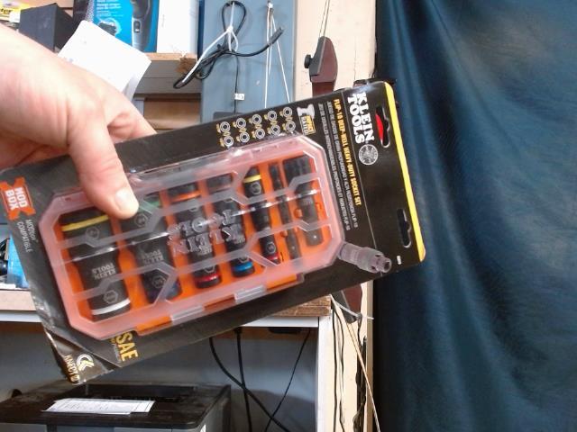 Flip 10 heavy socket set