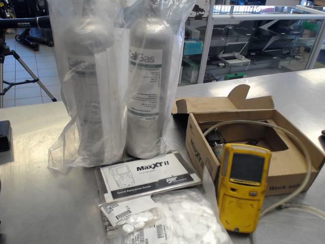 Maxx xt ii avec 2 tank a gaz