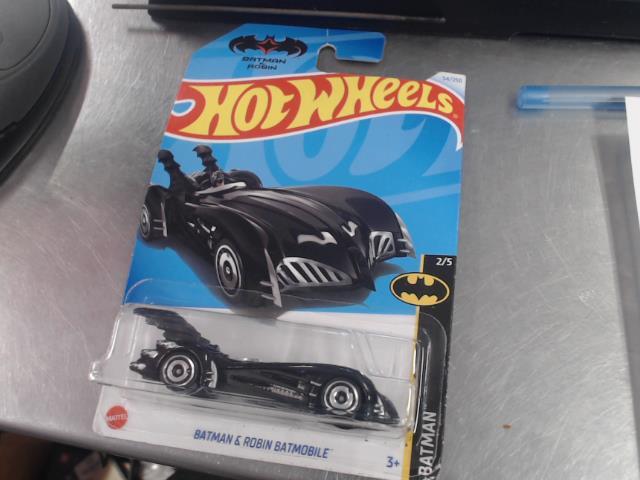 Batman & robin hotwheels batmobile54/250